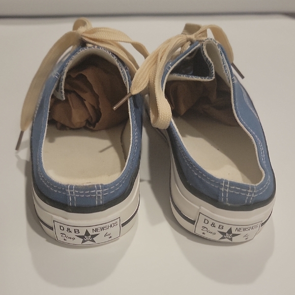 Converse-Style Slide Sneakers - Picture 5 of 11
